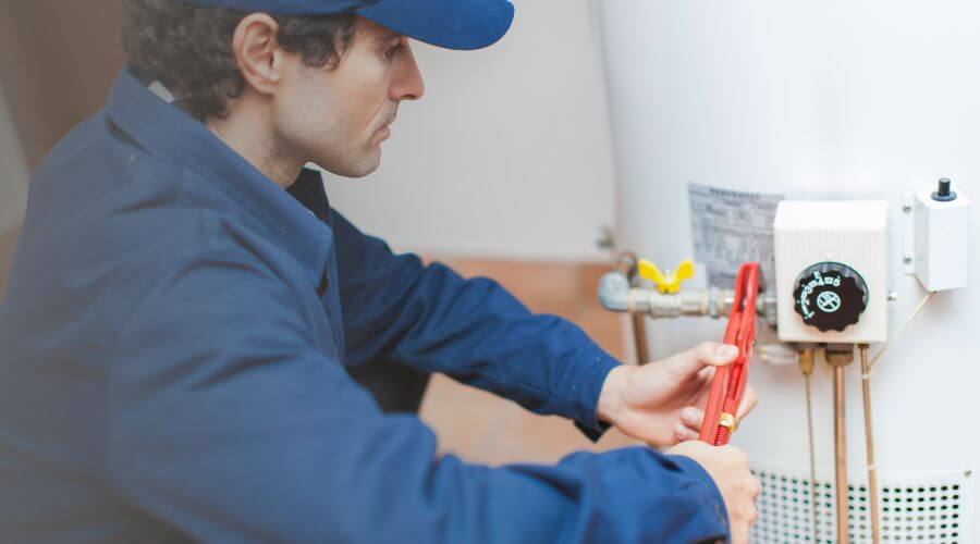 Local annual plumbing maintenance in Weatogue, CT